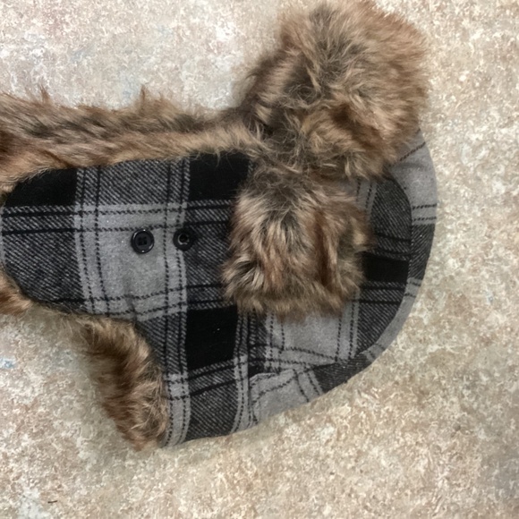 Winter hat - Picture 2 of 4